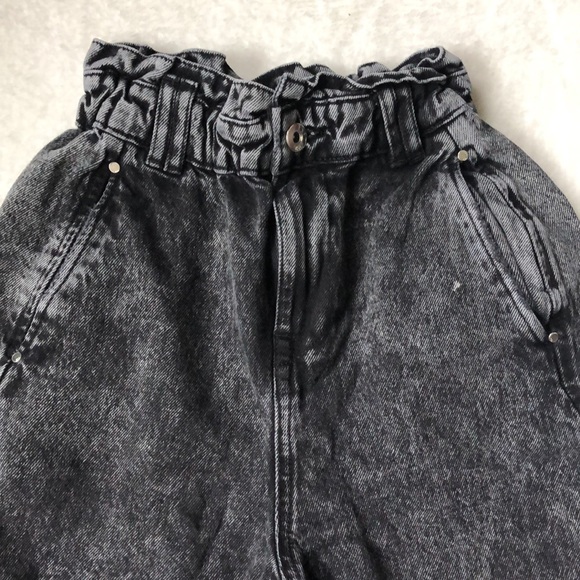 Zara Denim - Zara high rise crop jeans